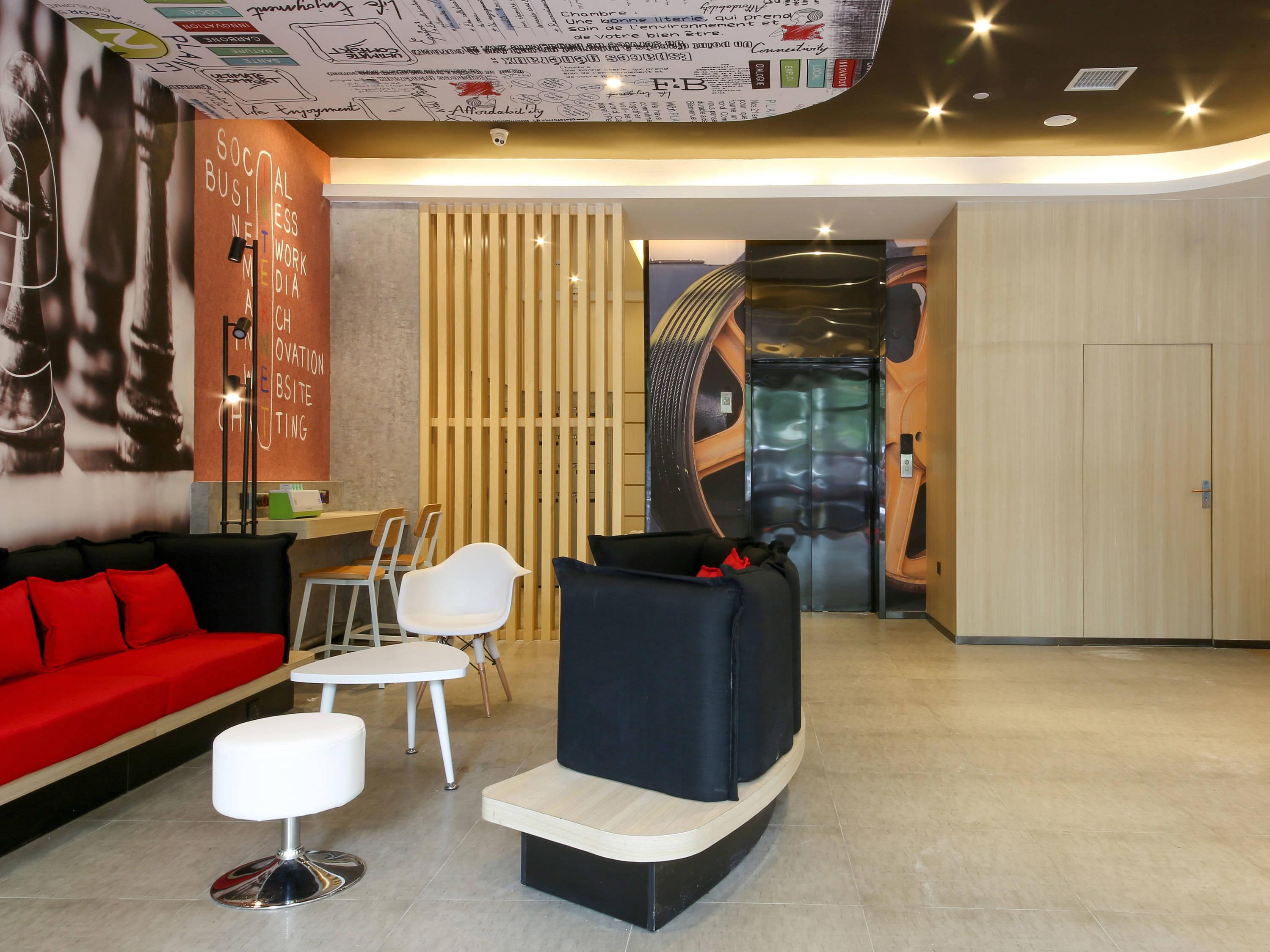 Hotel Ibis Xi'An Qujiang International Convention & Exhibition Center Esterno foto